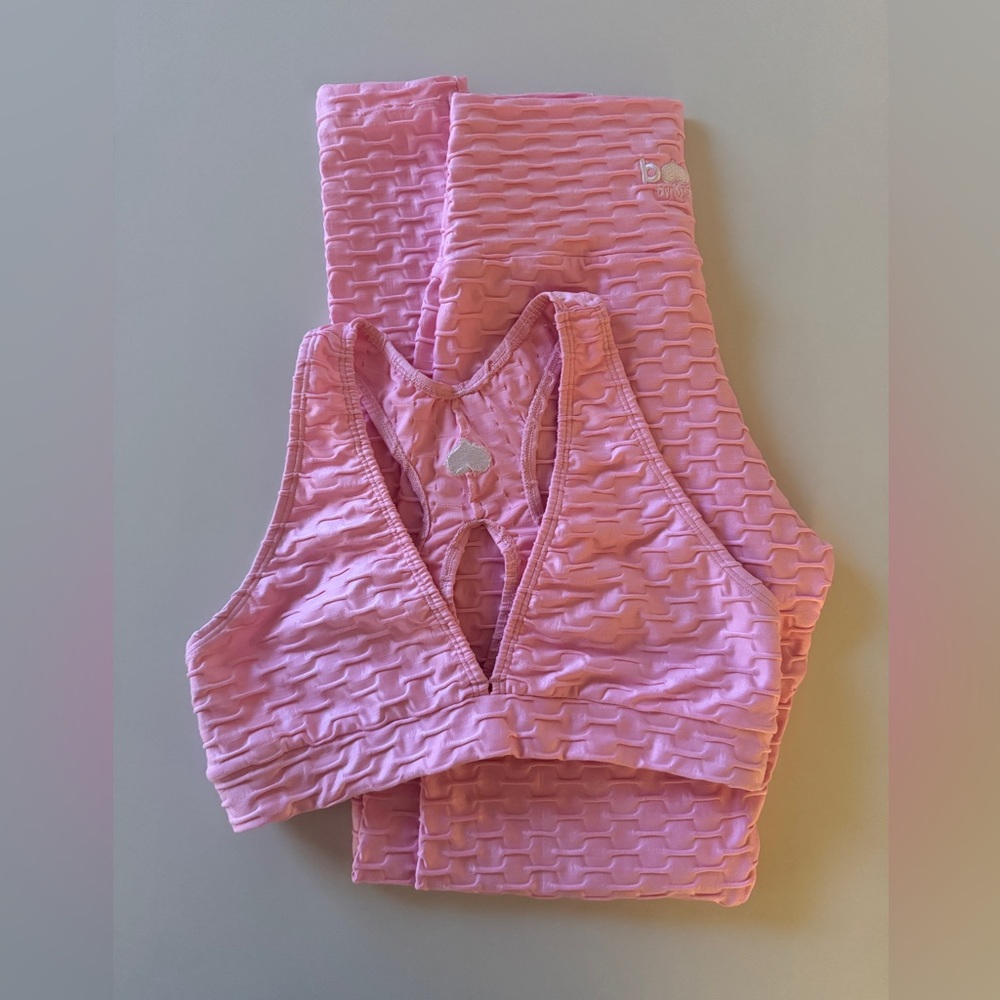 Booty By Brabants Set (Sports Bra & Leggings)